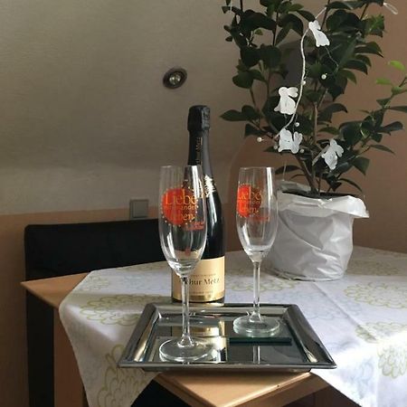 Sonnenappartment In Homburger Solarhaus ホンブルク エクステリア 写真