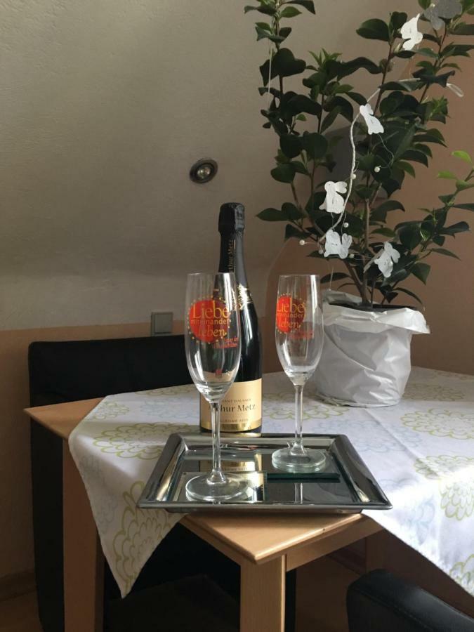 Sonnenappartment In Homburger Solarhaus ホンブルク エクステリア 写真